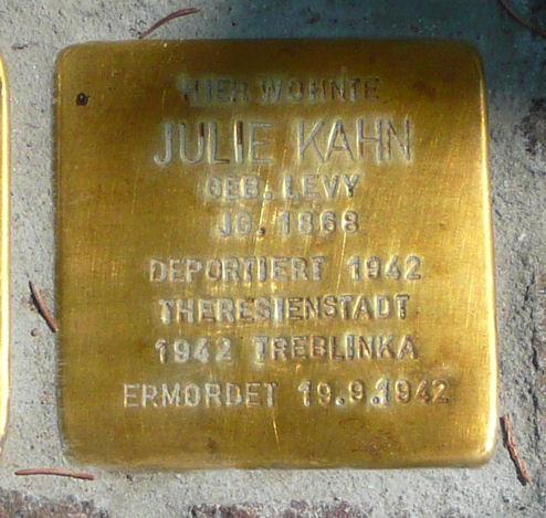 Kahn, Julie nee Levy
